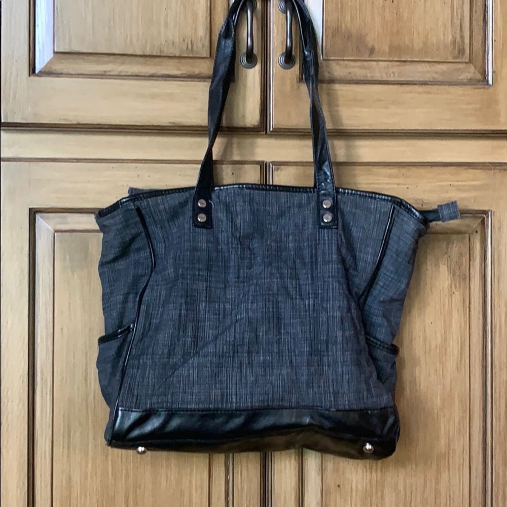 Large Purse - Picture 3 of 4